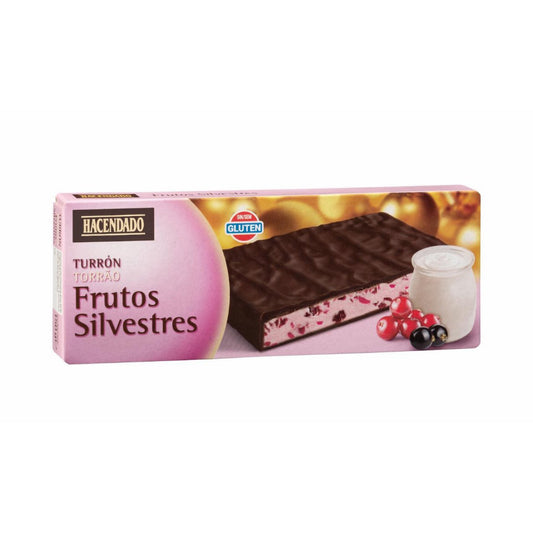 Étcsokoládés nugát joghurttal és erdei gyümölcsökkel